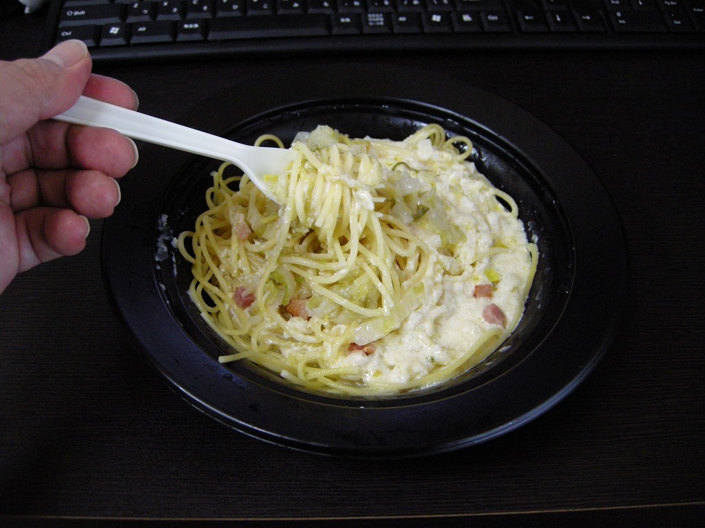 白菜 ベーコン パスタ