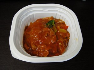 チキンと野菜のトマトチーズ丼(3)