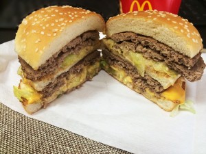 メガマック断面