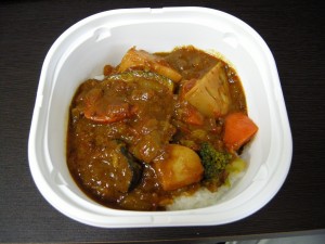 ごろごろ野菜たっぷりカレー(4)